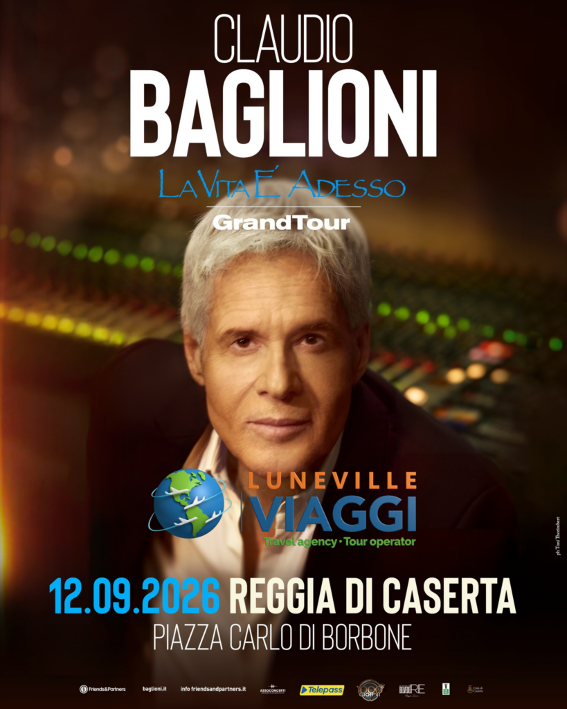 BUS CLAUDIO BAGLIONI AT REGGIA DI CASERTA – CASERTA